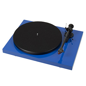 The Project Debut Carbon is available in a wide range of colours.